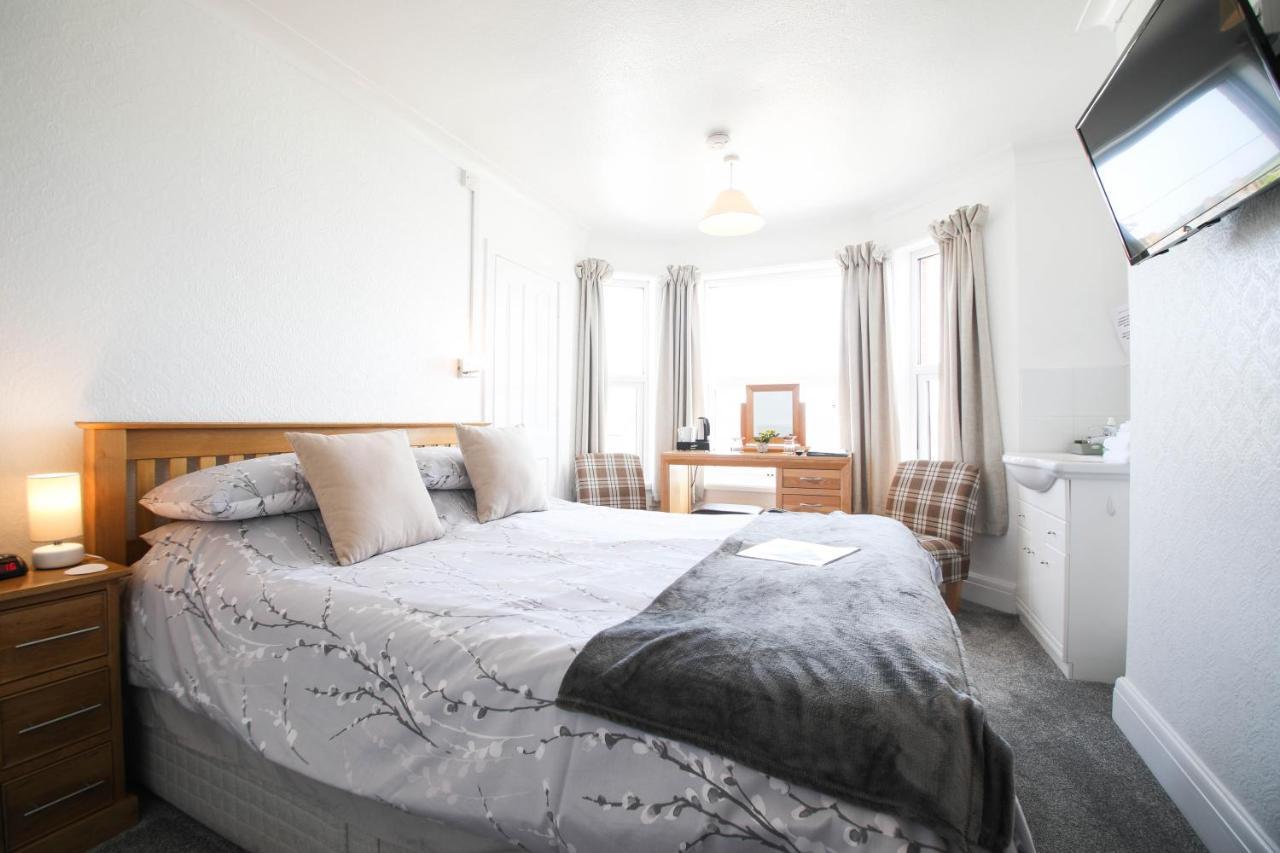 No 10 Treverbyn Road B & B Padstow Exterior photo